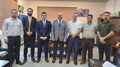 بەرکەوتووانی چەکی کیمیاوی بێبەرامبەر مەلەوانی دەکەن