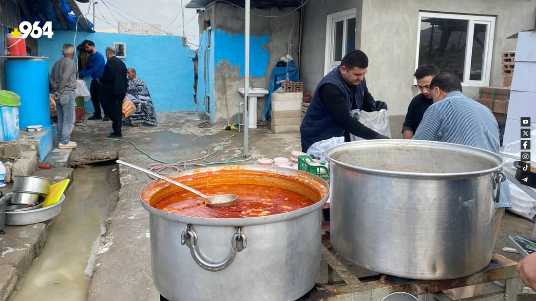 گەنجێکی دهۆک بەخۆڕایی خواردن دەداتە کرێکاران