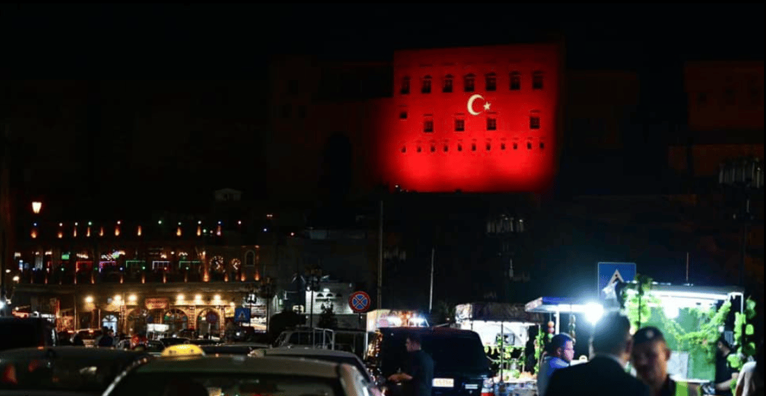 ئومێد خۆشناو بۆ 964: دانانی ئاڵای تورکیا لەسەر قەڵا پرۆتۆکۆڵییە