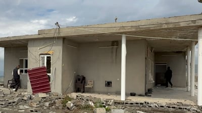 جگە لە گیان بەخشینی دوو هاوسەرەکە ماڵەکەش وێران بووە