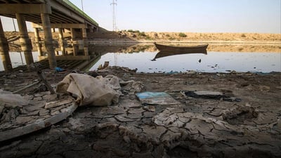 دەریاچەی حەمرین چاوه‌ڕێی ره‌حمه‌تى باران دەکات