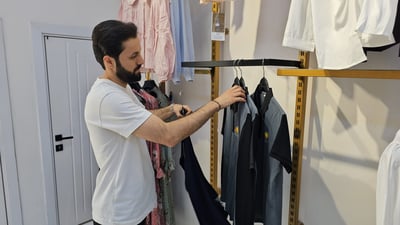 یەکەم پاکێجی جلوبەرگی نوێی قوتابیان گەیشتە هەولێر