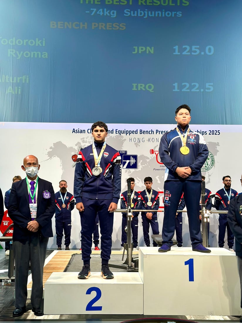 شقيقان من النجف يحصدان الذهب والفضة في بطولة آسيا لرفع الأثقال (صور)