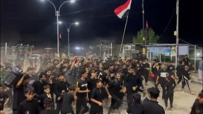 فيديو.. أهل الطار نزلوا إلى الشوارع ليلاً وحددوا مهلة للمحافظ
