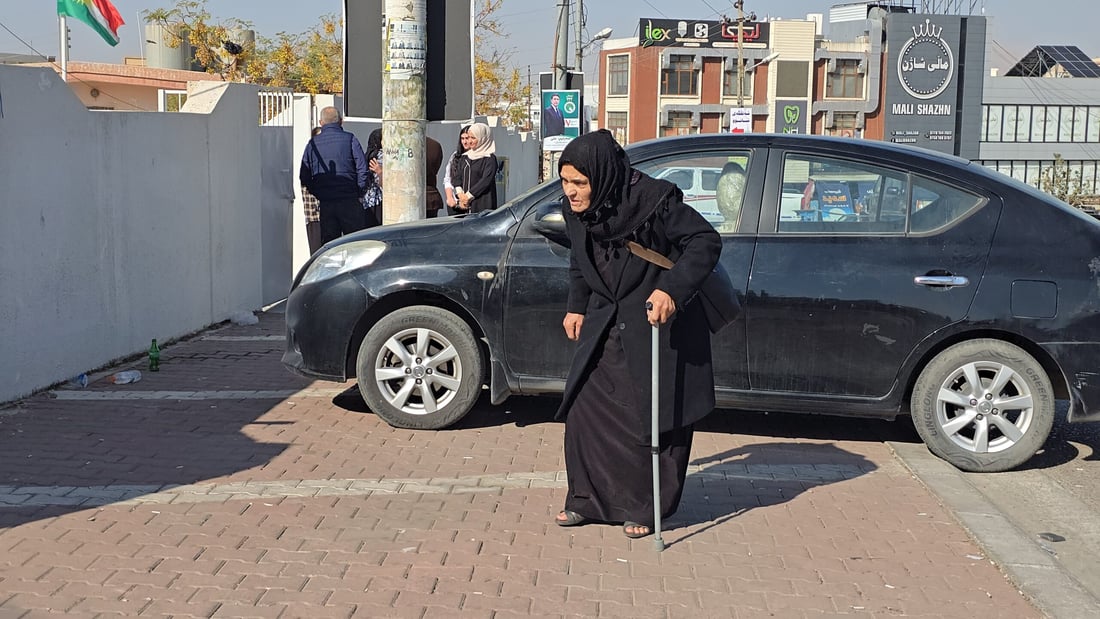 النجف الآن: إقبال ضعيف على مراكز الاقتراع مع الاقتراب من منتصف النهار