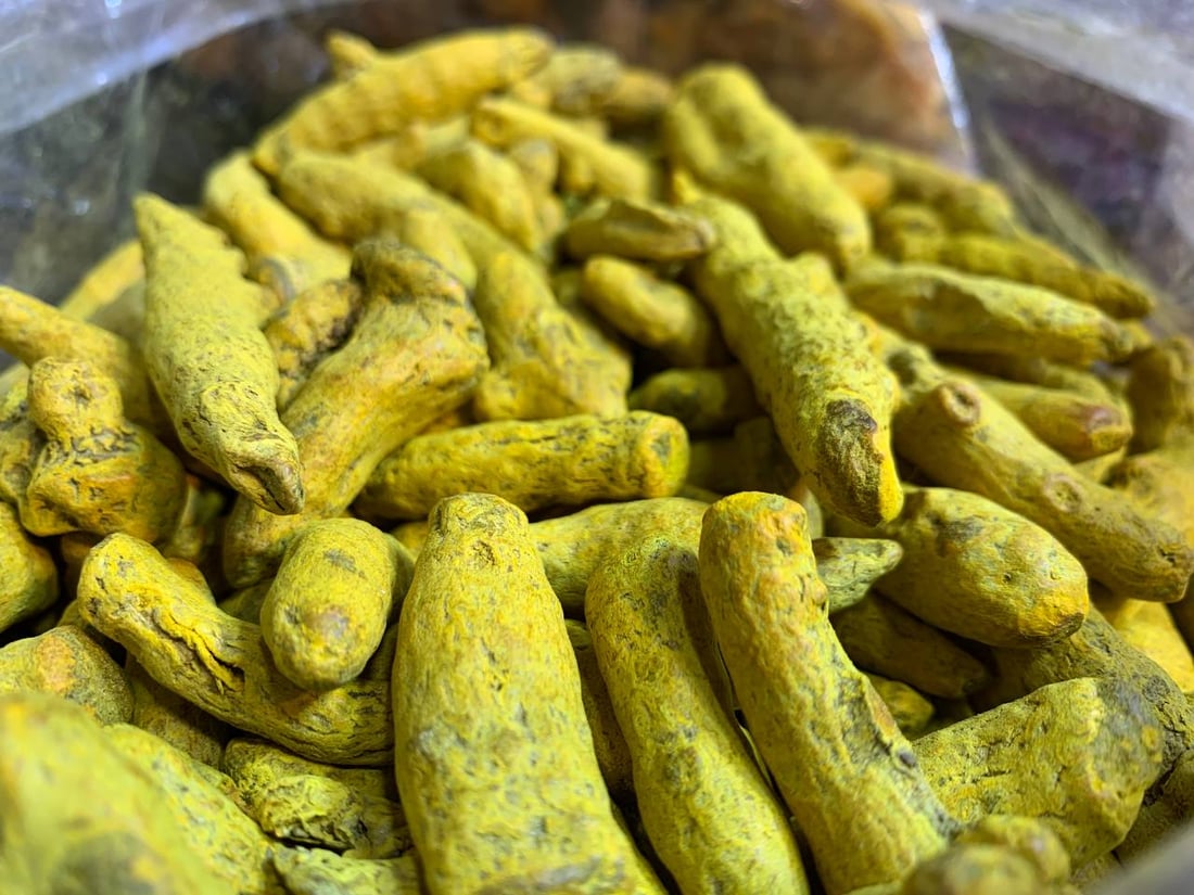 تجار الشورجة في حقول مومباي: مساحة الهند الشاسعة تُنوّع خلطات الكاري العراقية