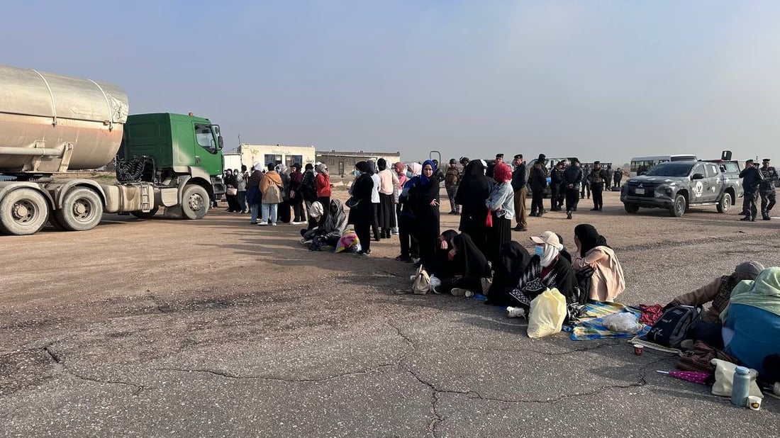 بنات هندسة النفط يذكّرون الوزير بوعد التعيين.. صور من تظاهرة غاز الجنوب بالبصرة