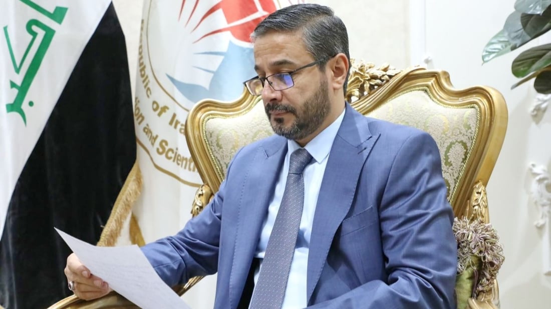إعفاء عميد كلية أهلية لثبوت جباية مبالغ مخالفة للتعليمات