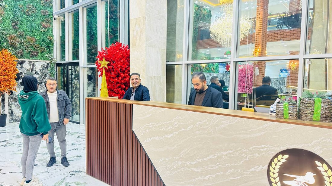 مطعم زرزور مندهش من الانفتاح الاجتماعي في الكوت.. أول فرع من 5 طوابق (صور)