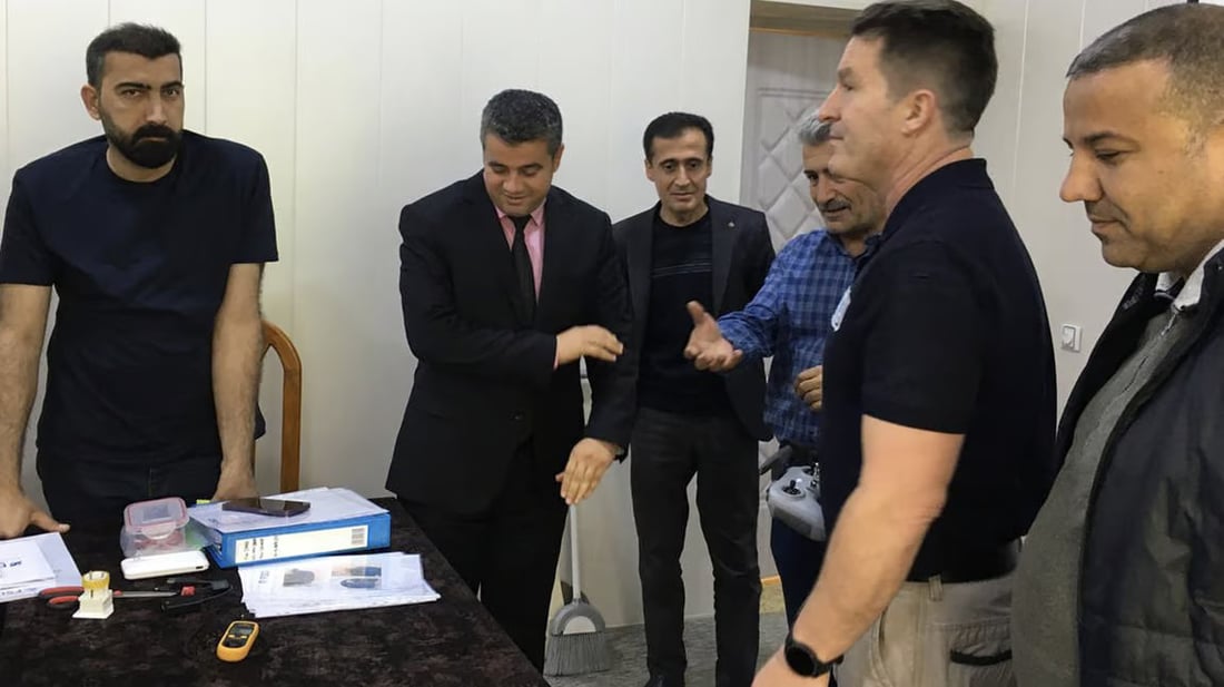 أربيل تدرب موظفيها على استخدام “الدرون” لمسح مناطق الألغام وإزالتها (صور)