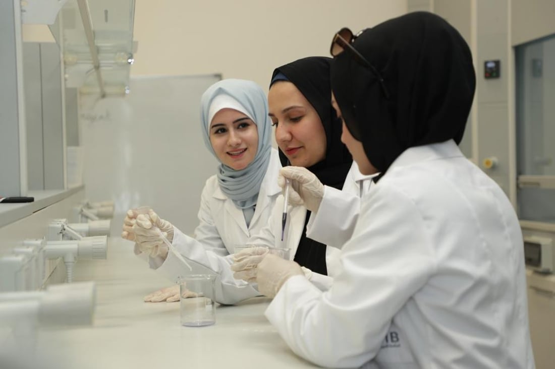 ما الأميركي في الجامعة الأميركية ببغداد؟ رئيس AUIB يجيب عن 12 سؤالاً (فيديو)