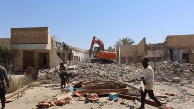 صور: هدم مبنى القضاء في بلد لإنشاء بناية جديدة بكلفة 1.2 مليار دينار