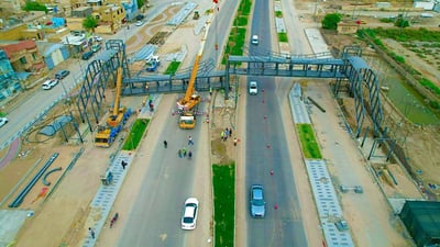 جسر جديد في ذي قار: كهربائي ومكيف..  وعبور أسهل لأصحاب الرعاية