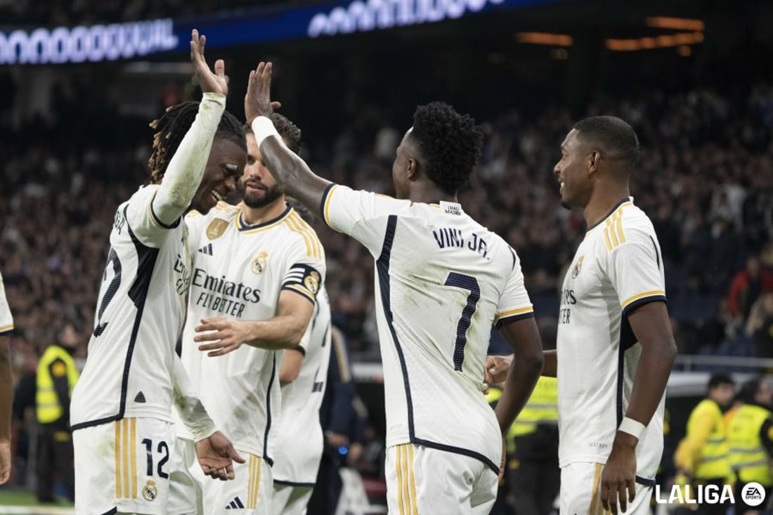 ئه‌نچیلۆتی پێکهاتەی تیپه‌كه‌ی بۆ یاریی مان سیتی ئاشكرا كرد