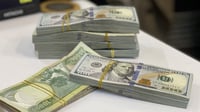 دولار بغداد سيواصل انخفاضه.. 145 مساء الأحد بعد تدني الطل...