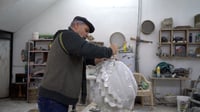 فيديو مع تماثيل ثابت ميخائيل من داخل ورشته.. نحات من سهل...