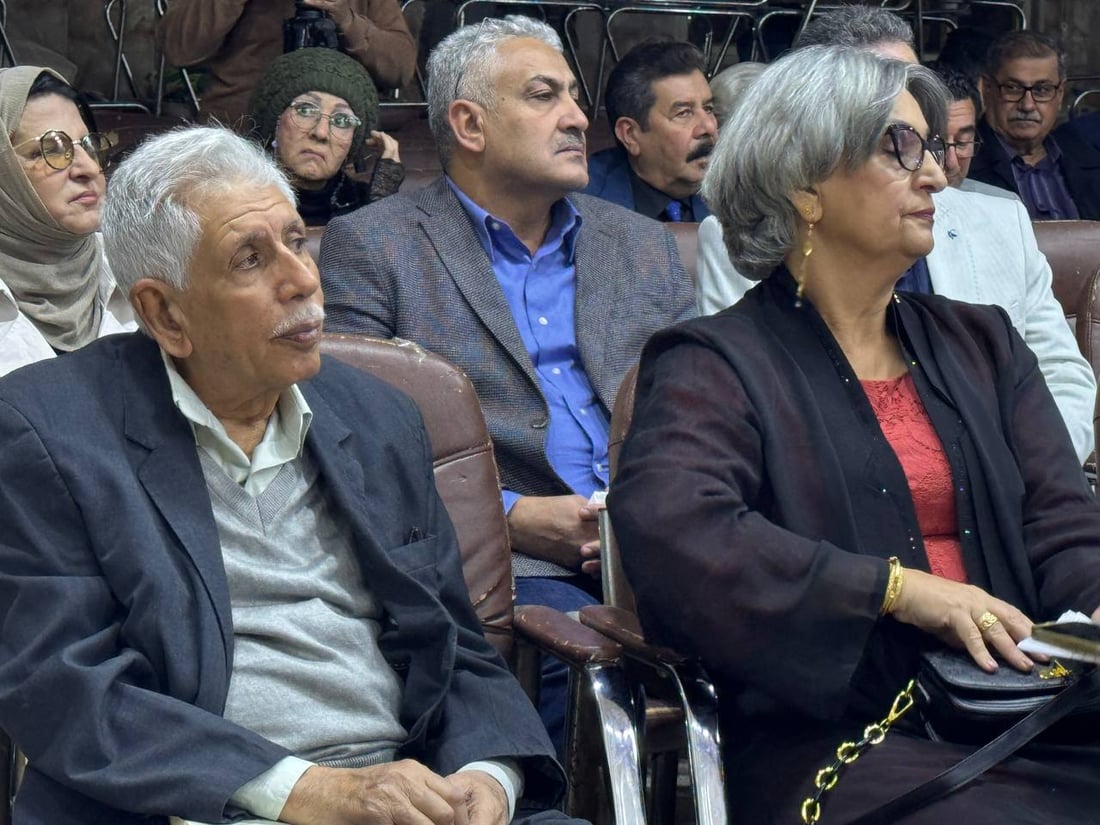 ليلة بصرية شيوعية.. ناهدة جابر جمعت الرفاق في جيكور وحدثتهم عن “العيش على الصراط”
