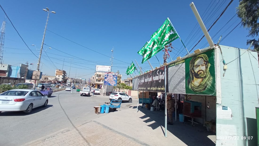 صور: السواد يغطي شوارع طويريج والمواكب جاهزة لتوزيع الطعام على الزائرين مجاناً