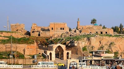 الحكومة تتخذ قراراً بشأن قلعة كركوك وسور نينوى استثناءً من أساليب العقود الحكومية