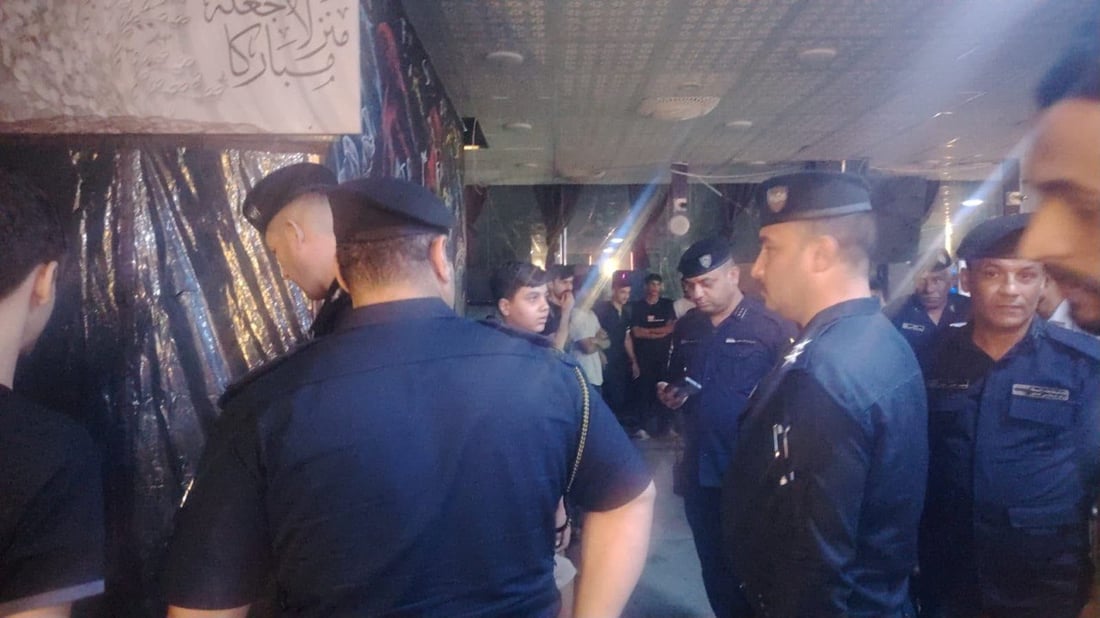 شرطة بغداد تسبق احتفالات أيام السيادة بحملة لتفتيش المقاهي والكافيهات