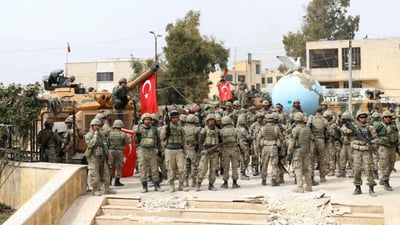 لە عەفرین هێزەکانی نزیک لە تورکیا خانووی هاوڵاتییان دەفرۆشن