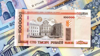 القبض على اثنين نفذا 6 عمليات بيع لـ”روبل بيلاروسي” في بغداد