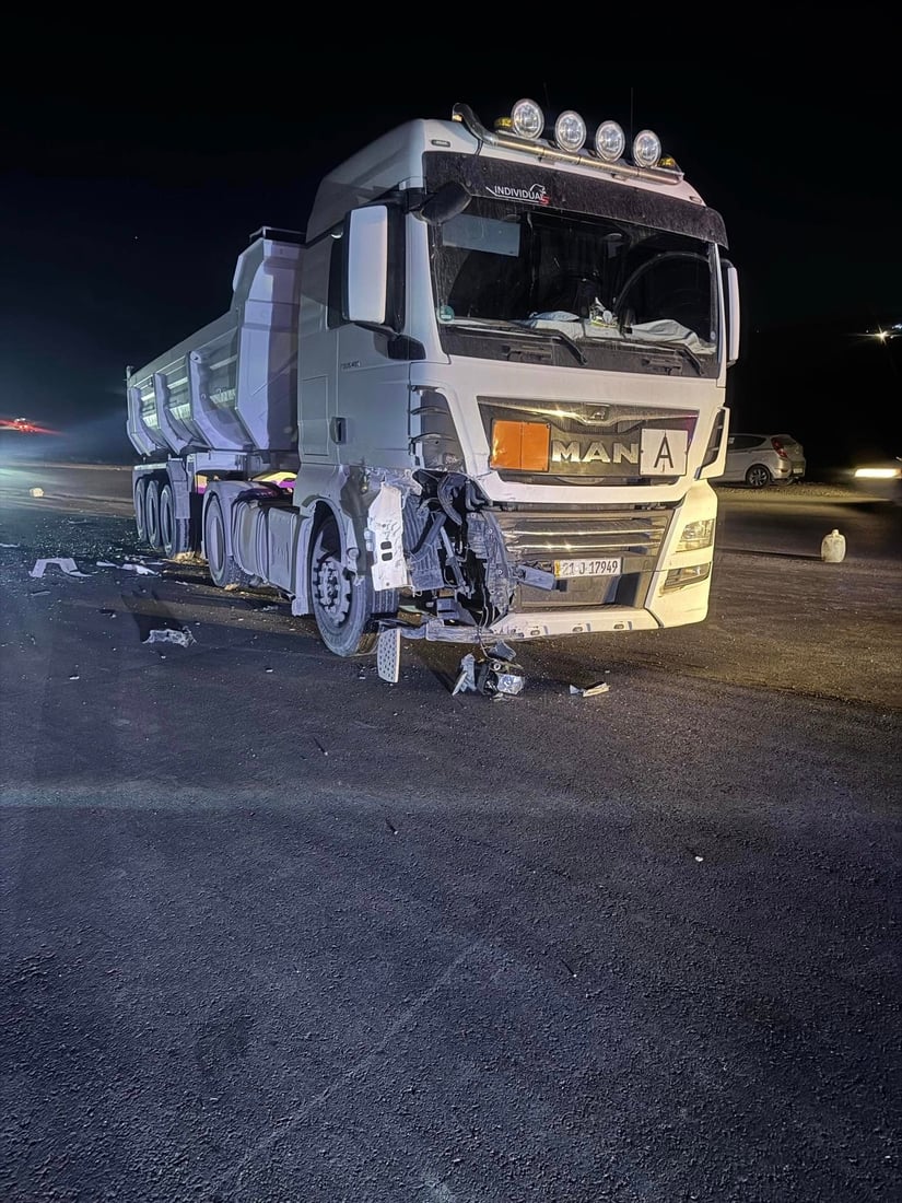 دیسان پیکاب و تانکەر بەزمیان نایەوە؛ پێنج کەس برینداربوون