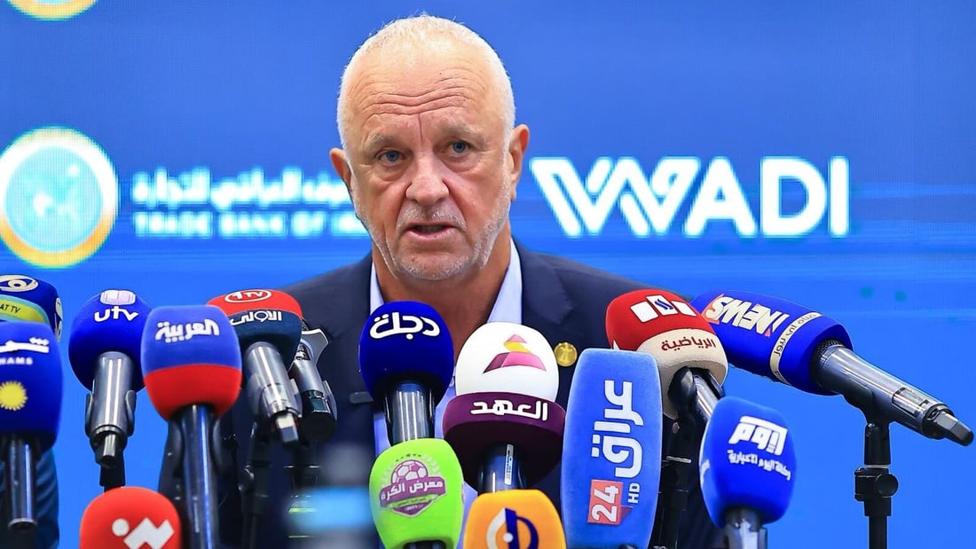 اتحاد الكرة يجدد عقد غراهام أرنولد 7 أشهر لقيادة المنتخب الوطني