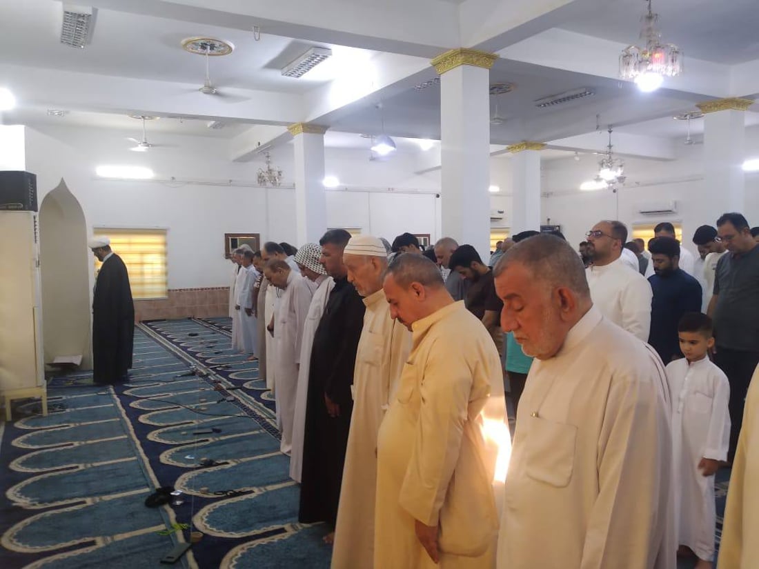 صور من صلاة العيد في مسجد الإمام الحسن بالعمارة.. فرصة للعطاء وصلة الرحم