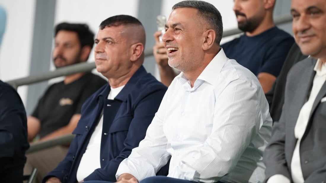 العيداني يوجّه بتخصيص أراضٍ لإنشاء ملاعب كرة قدم في وحدات البصرة