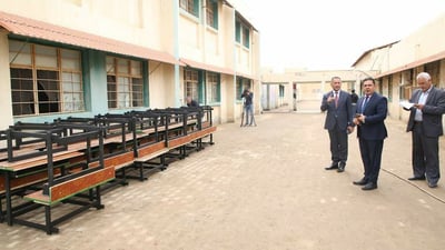 (صور) المثنى: قوافل السوداني تسدّ نقص الرحلات المدرسية