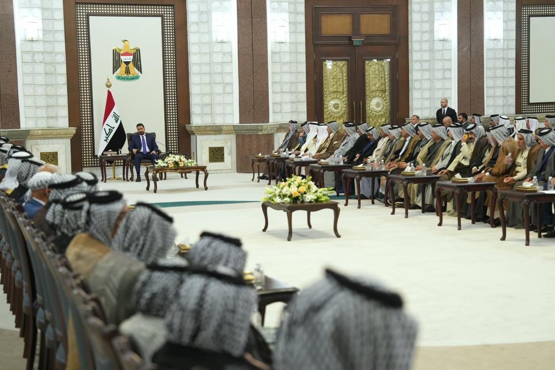الزيدي لشيوخ العشائر: ماضون بحصر السلاح ومكافحة الفساد كما أرادت المرجعية