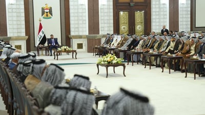 الزيدي لشيوخ العشائر: ماضون بحصر السلاح ومكافحة الفساد كما أرادت المرجعية