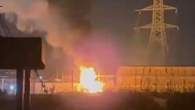 وێستگەی کارەبای دووبز گڕی گرتووە و چەند قەزا و ناحیەیەکی بێ کارەبا کردووە