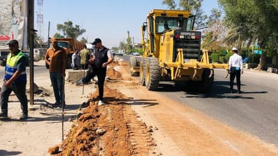 مسار جديد للسيارات.. صور من انطلاق أكبر حملة تأهيل لطرق بابل