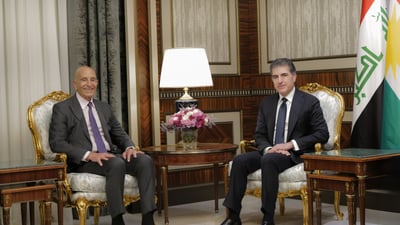 باراك يشكر نيجيرفان بارزاني على جهوده في إتمام اتفاق قسد ودمشق