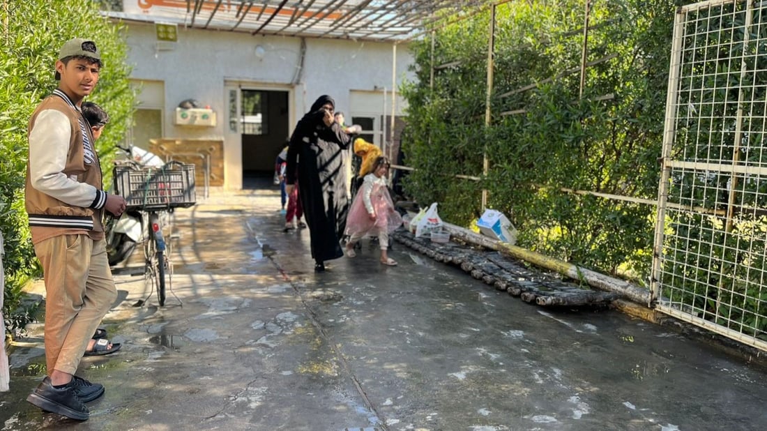 صور من داخل “الشوربة خانة” في الأعظمية وهذه قصتها من الفكرة إلى التوسع والانتشار