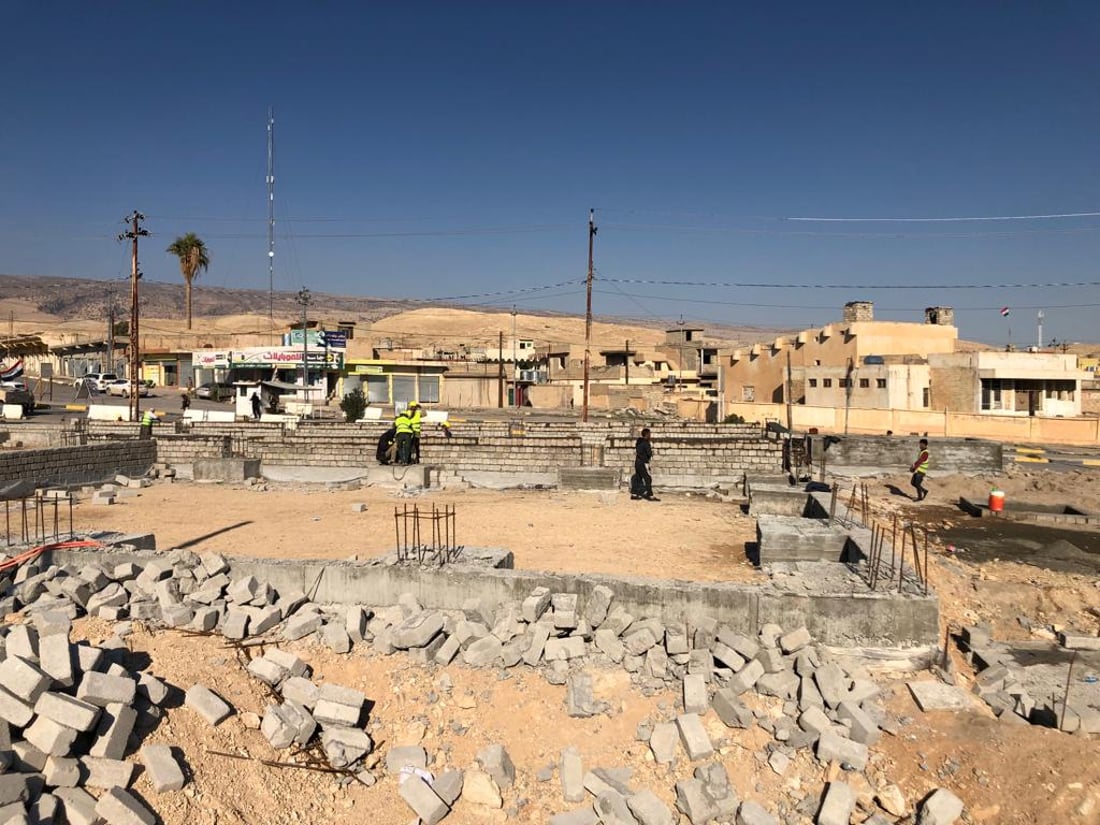 سفيرة النوايا الحسنة “تنقذ” بائعي الخضار في سنجار