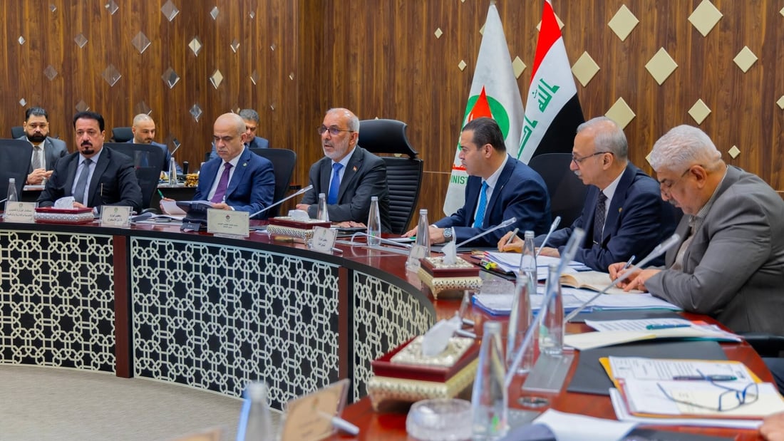 وزير النفط يعلن عن تقييم للمدراء العاميين يستند إلى مؤشرات الإنتاج