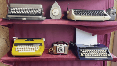 گەنجێكی كورد ئامێری كۆنی چاپی لە بەریتانیاوە بردووە بۆ بەغدا