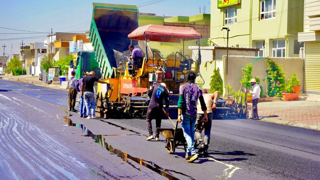 صور من كركوك: تبليط أهم شوارع الواسطي.. وطرق الريف وصلت إلى 97% لأول مرة