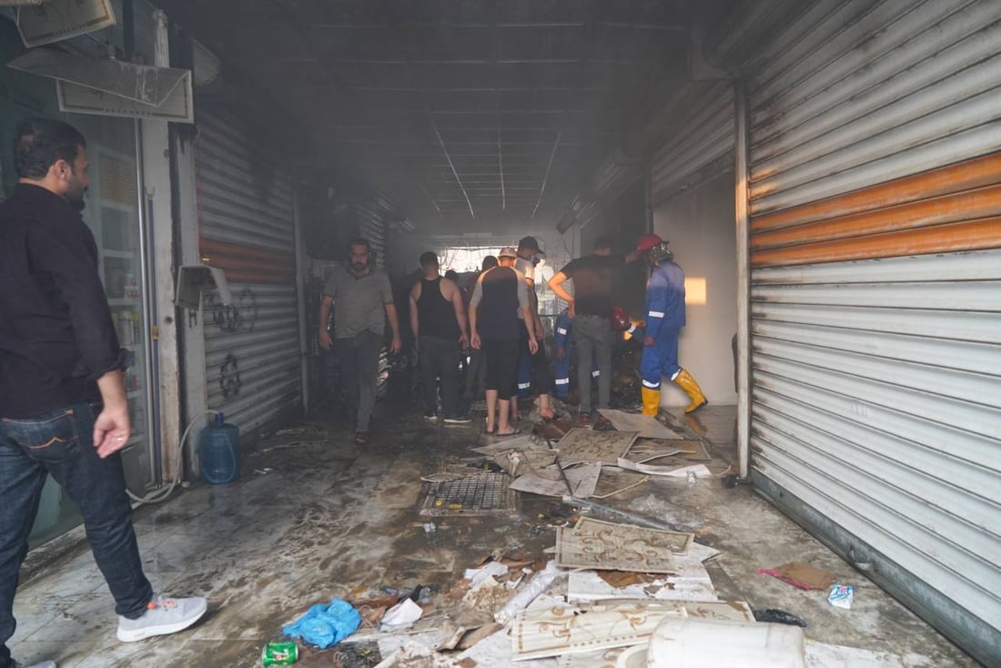 صور: النيران التهمت مخازن الإسكافية في سوق العشار وسط البصرة