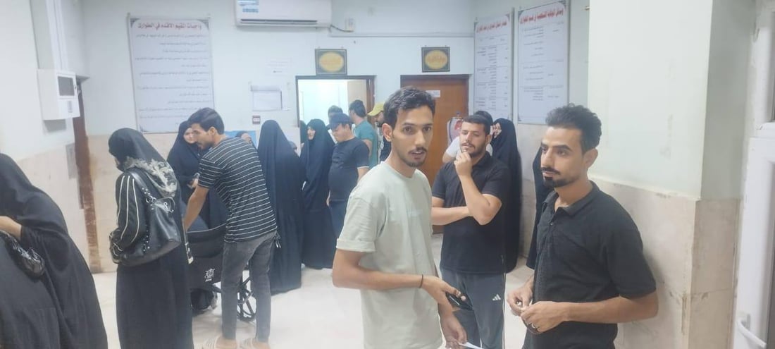 تسمم جماعي في النعمانية بعد وجبات سريعة: عشرات الإصابات وإغلاق الكافتيريا
