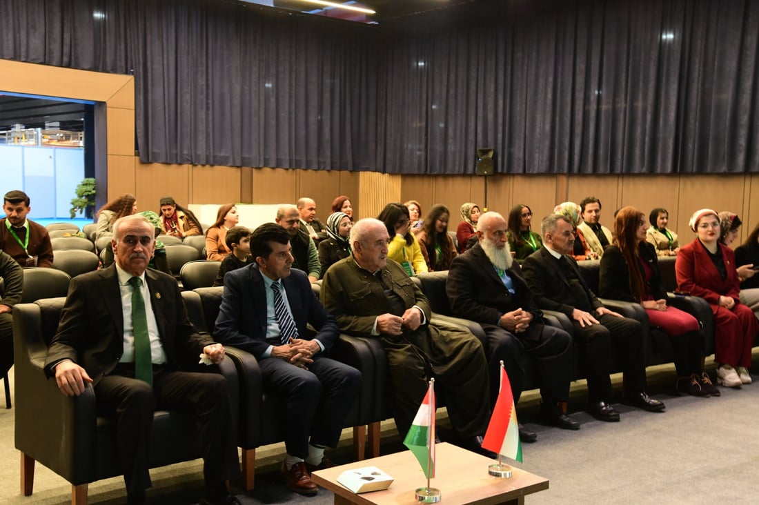 هەشت رێکخراو و شوێن رێزلێنانیان پێشکەشی شێخ جەمالی کربچنە کرد