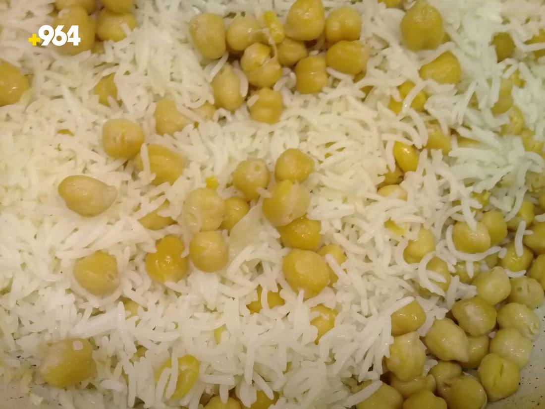 Transforming a cart into a popular mobile eatery