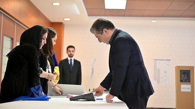 مسرور بارزاني من مركز الاقتراع: خيار الشعب اليوم سيحدد معالم الحكم للأعوام المقبلة