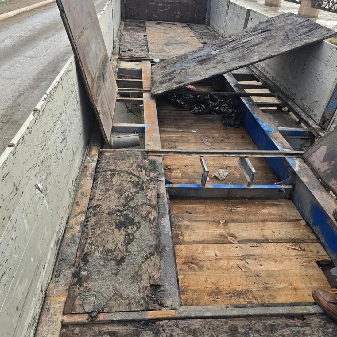 هەشت هاوڵاتی ئەفغانی لەناو بارهەڵگرێکدا دەستگیرکران