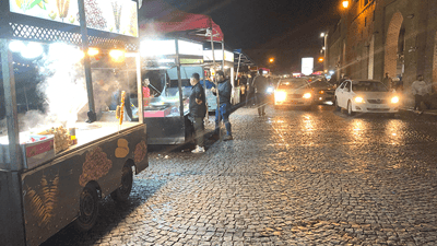 کرێکارە بیانییەکانی هەولێر بەدەم ئیشەوە جەژنە پیرۆزە دەکەن