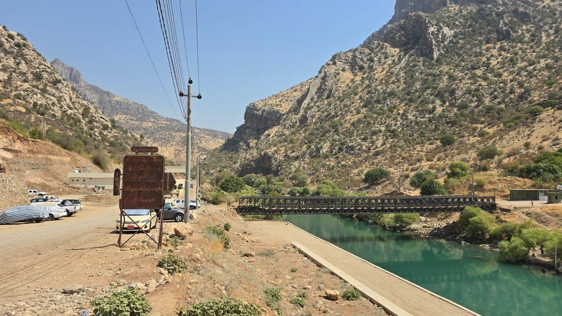 لە نزیک پڕۆژەیەکی گەشتیاری لە شیلادزێ دوو مین هەڵگیرانەوە