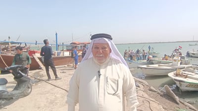 فيديو: أغلى سمكة عراقية تسبح من “أم ثلاث” حتى “أم قصر”.. صبور برواية شيخ الصيادين